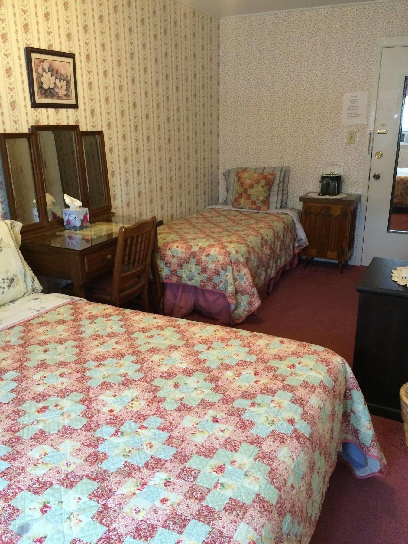 Fort Scott The Courtland Hotel & Spa מראה חיצוני תמונה
